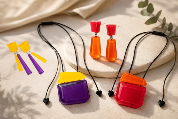 “How to Style Colourful Jewellery with Neutrals”