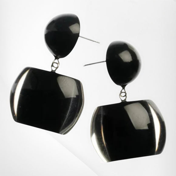 Style and Grace BELLISSIMA black stud earrings featuring a glossy geometric drop design in 2cm size.
