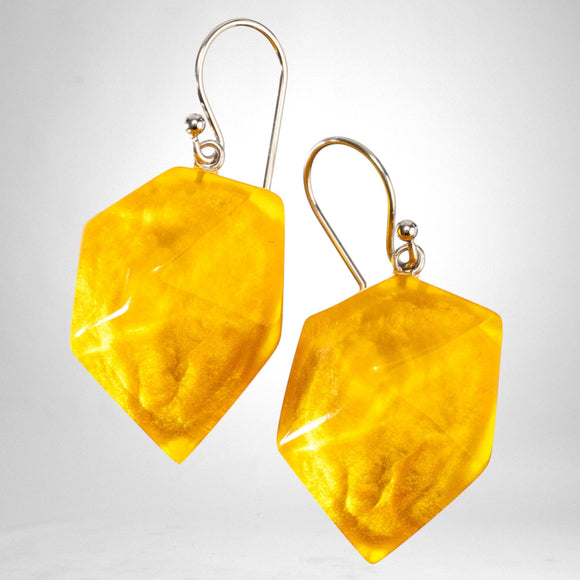 ZSISKA Rock Candy yellow short-hook statement earrings
